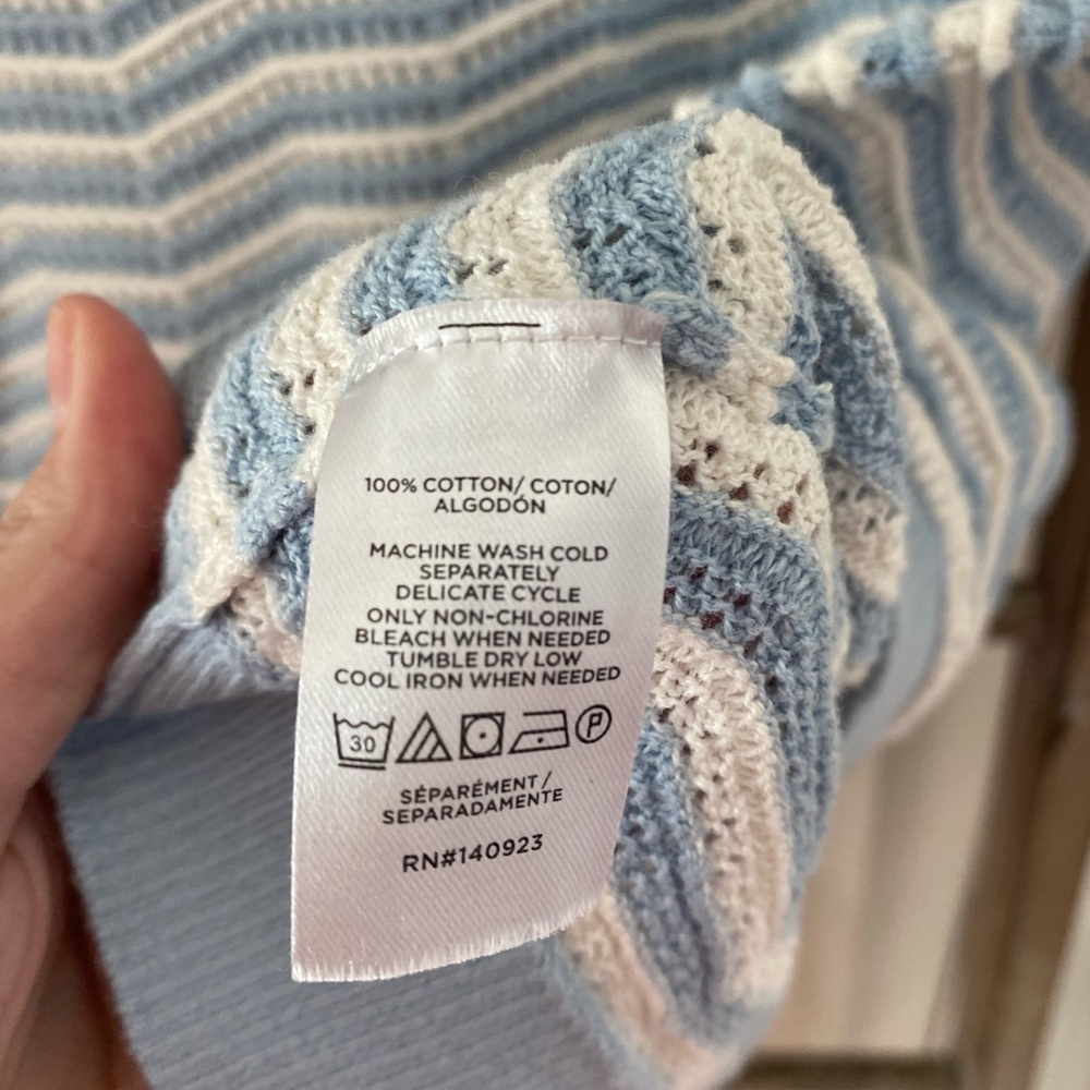 NWOT - LOFT Blue and White Striped Knit Top - Size Large - Picture 5 of 7